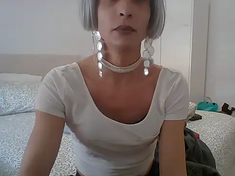 Snapshot of xxxlecram chatting on 01/13/26, 11:04 xxxlecram online show from 01/13/26, 11:04