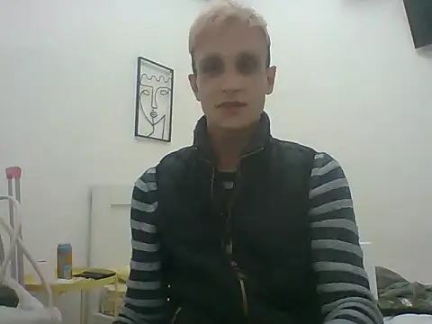 Snapshot of xxxlecram chatting on 02/07/26, 05:05 xxxlecram online show from 02/07/26, 05:05