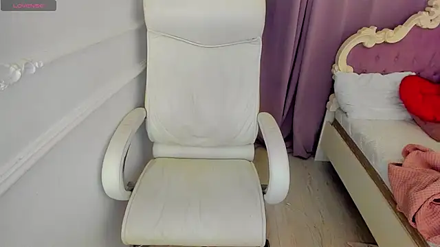 Lily Marlin online show from 05/22/26, 06:20