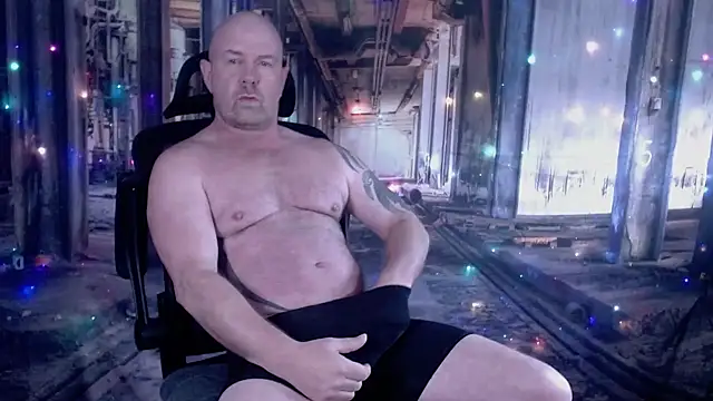 ManlyPrisonGuy online show from 11/12/25, 01:55