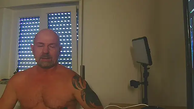 ManlyPrisonGuy online show from 07/30/26, 02:27