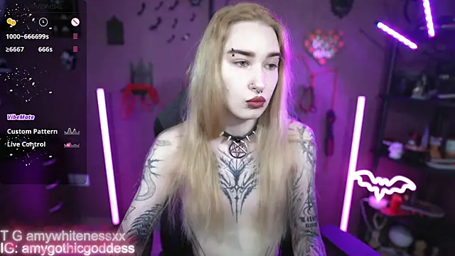 amywhitenessxx online show from 06/13/26, 04:38