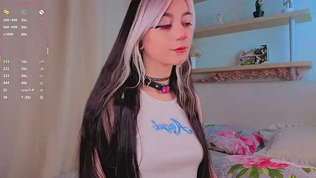 Snapshot of TristaRoht chatting on 11/15/25, 03:08 TristaRoht online show from 11/15/25, 03:08