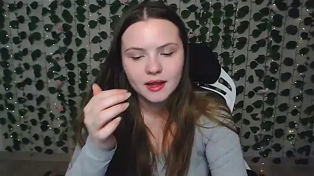 IxxiLiana online show from 12/03/24, 07:10