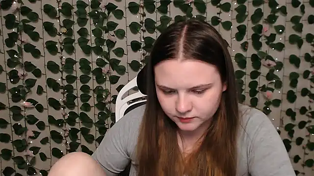 IxxiLiana online show from 12/10/24, 09:12