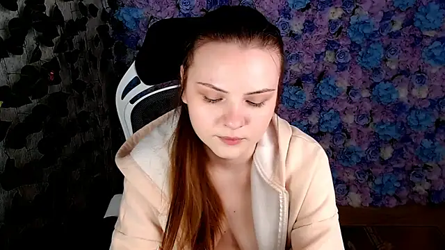 IxxiLiana online show from 10/09/25, 05:05