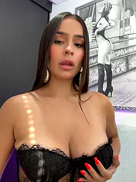 Snapshot of Mau_White chatting on 10/02/25, 08:49 Mau White online show from 10/02/25, 08:49