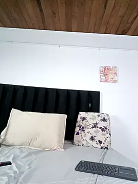 RebeccaLane online show from 10/15/25, 01:17