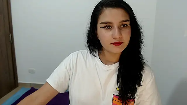 A LittlePrinces online show from 12/31/24, 02:19