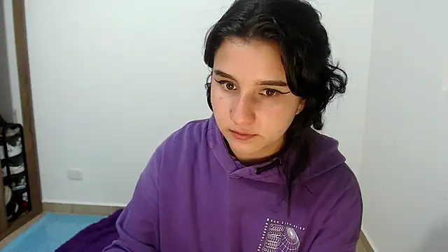 A LittlePrinces online show from 01/04/25, 03:50