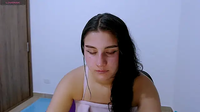 A LittlePrinces online show from 01/22/25, 02:15