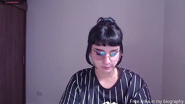 A LittlePrinces online show from 02/20/25, 08:14