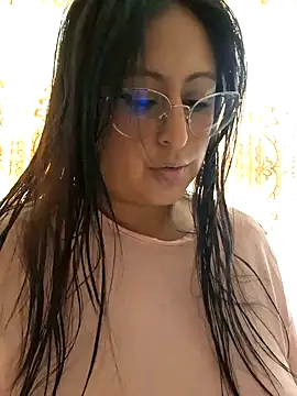 Amber gold  online show from 12/26/24, 02:05