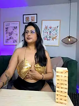 Amber gold  online show from 01/14/25, 01:17