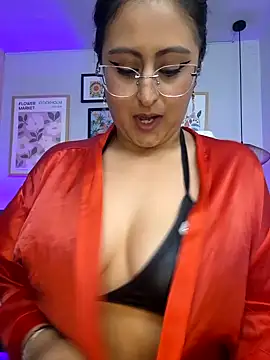 Amber gold  online show from 01/16/25, 07:41