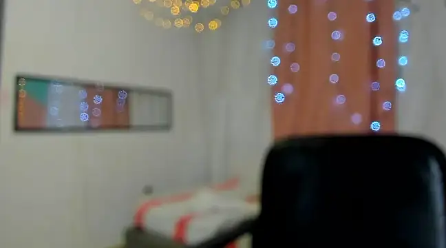 megan kis9 online show from 12/04/24, 10:41