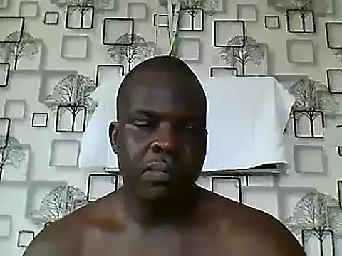 Chumba 001 online show from 12/17/24, 12:11