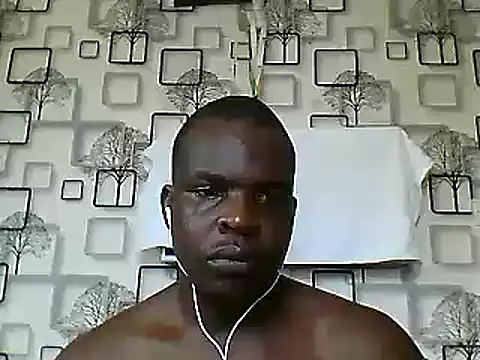 Chumba 001 online show from 12/25/24, 10:39