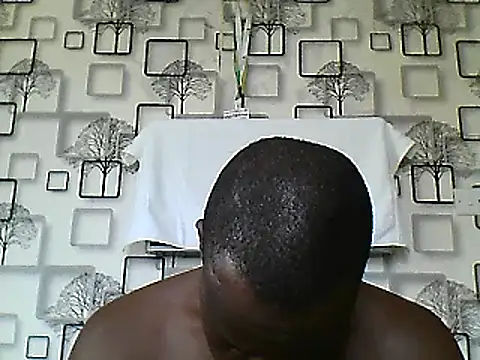 Chumba 001 online show from 02/05/25, 10:19