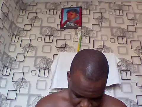 Chumba 001 online show from 04/27/26, 04:43
