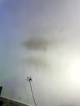 young liza online show from 10/10/25, 06:40