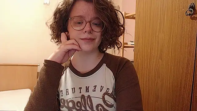 Chmiri cb online show from 02/09/25, 09:26