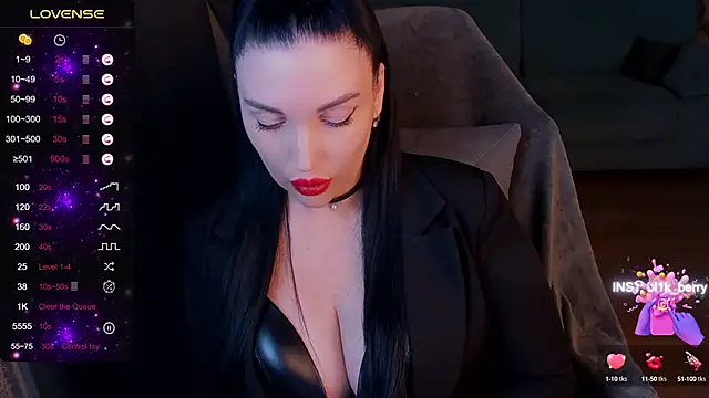 blackberry star online show from 12/12/24, 08:14