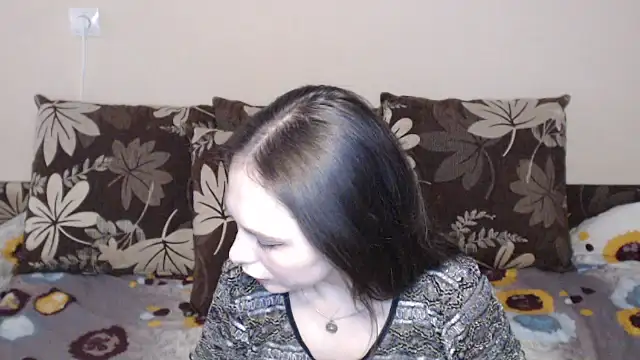Nika Shiny online show from 04/22/26, 02:14
