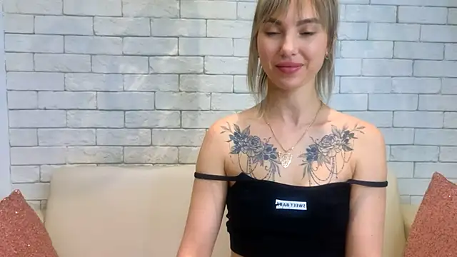 Snapshot of MiaMinx chatting on 01/31/25, 04:58 MiaMinx online show from 01/31/25, 04:58