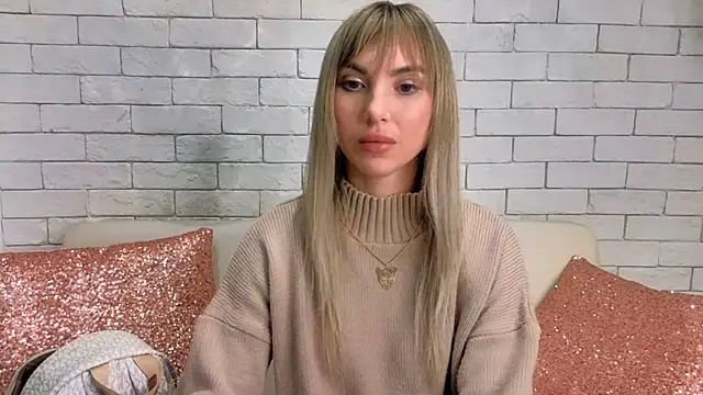 Snapshot of MiaMinx chatting on 02/03/25, 04:57 MiaMinx online show from 02/03/25, 04:57