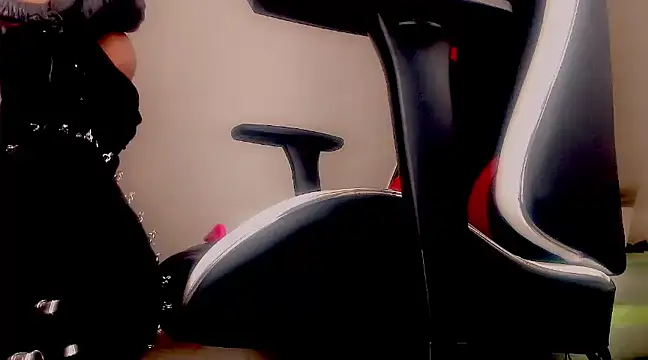 Snapshot of jessikarabitt666 chatting on 01/10/25, 11:00 jessikarabitt666 online show from 01/10/25, 11:00