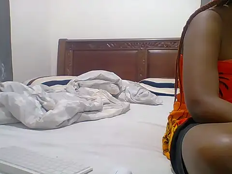 Snapshot of sexy__candyy chatting on 09/21/25, 10:00 sexy  candyy online show from 09/21/25, 10:00