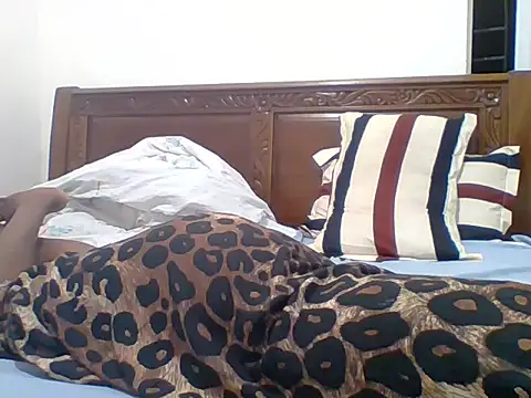 Snapshot of sexy__candyy chatting on 10/25/25, 08:36 sexy  candyy online show from 10/25/25, 08:36