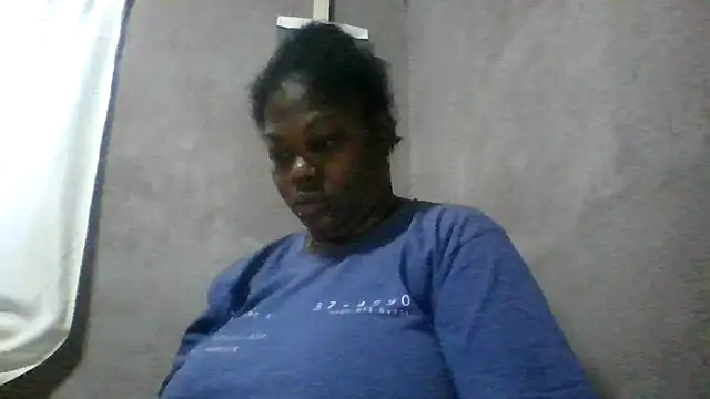 Snapshot of XgeileKutje chatting on 11/12/25, 09:21 XgeileKutje online show from 11/12/25, 09:21