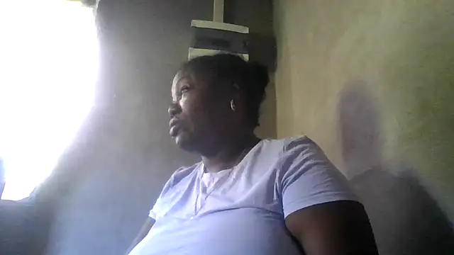 Snapshot of XgeileKutje chatting on 11/15/25, 11:18 XgeileKutje online show from 11/15/25, 11:18