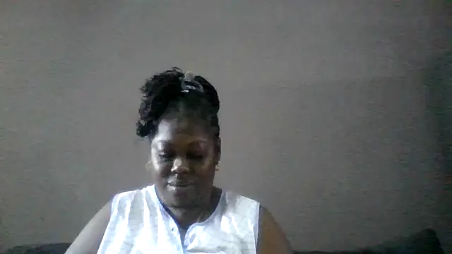 Snapshot of XgeileKutje chatting on 12/02/25, 09:47 XgeileKutje online show from 12/02/25, 09:47
