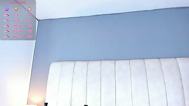 Snapshot of Ashleyy23x chatting on 11/22/25, 07:13 Ashleyy23x online show from 11/22/25, 07:13