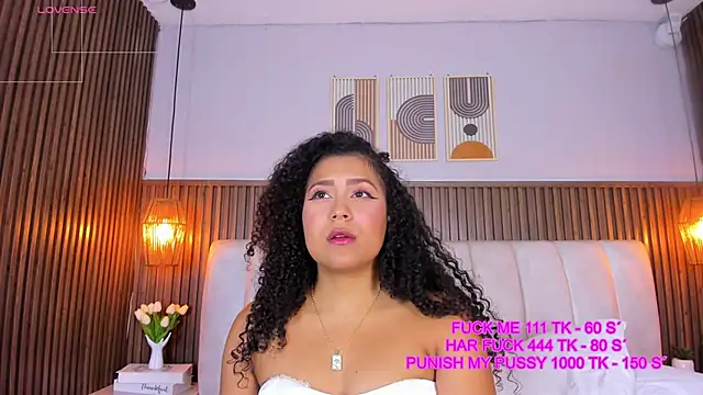Ashleyy23x online show from 06/05/26, 07:52