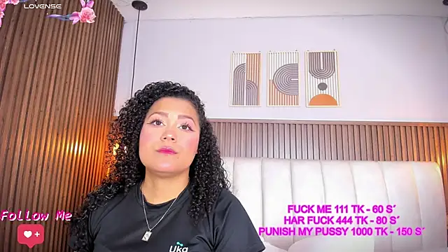Ashleyy23x online show from 06/23/26, 07:34