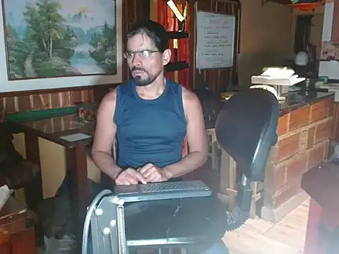 Dr Pocholate84 online show from 05/15/26, 11:23