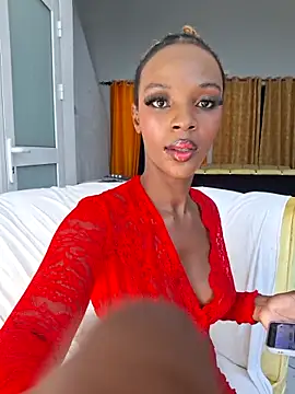 Kamdollie online show from 10/08/25, 06:33