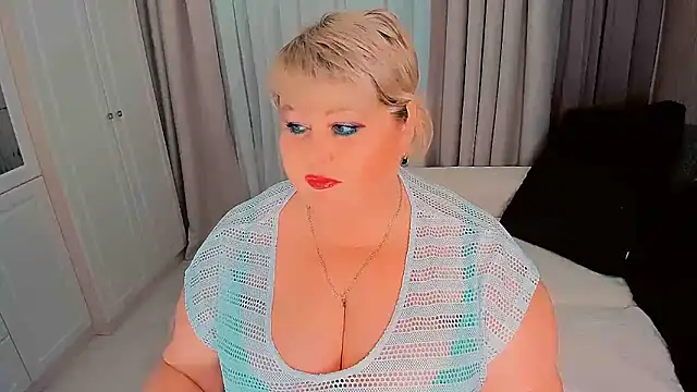 BIGTITSBBW online show from 12/14/24, 08:29