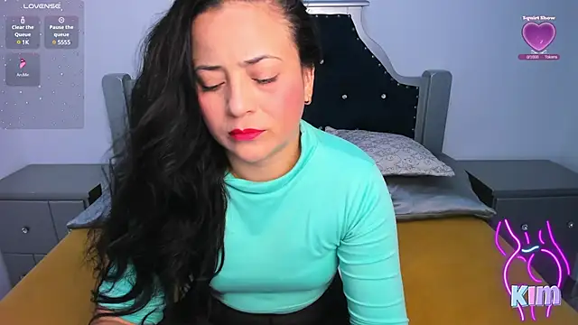 Snapshot of Perverse_Kim chatting on 01/10/25, 07:14 Perverse Kim online show from 01/10/25, 07:14