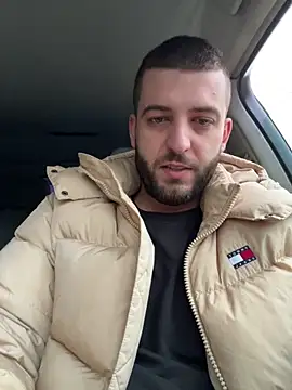 ElChapoGuzman95 online show from 01/30/25, 06:13