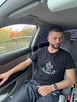 ElChapoGuzman95 online show from 10/27/25, 05:22