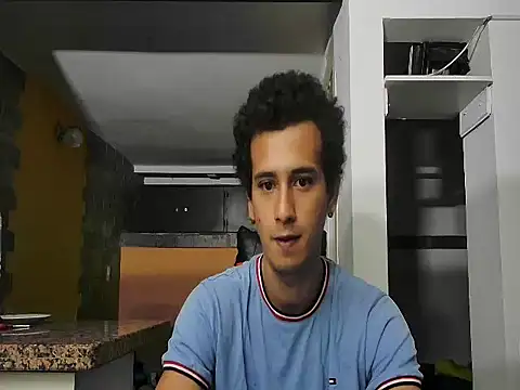 Snapshot of talktome4 chatting on 01/19/26, 01:42 talktome4 online show from 01/19/26, 01:42