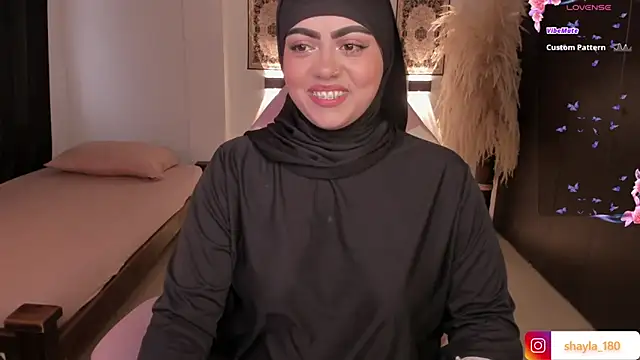 shayla 18 online show from 03/06/25, 08:27