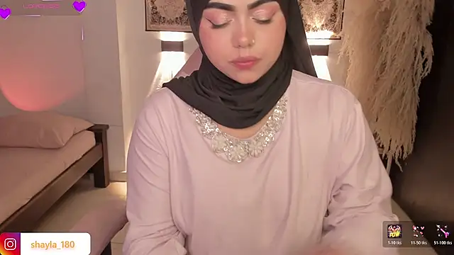 shayla 18 online show from 05/05/26, 08:17