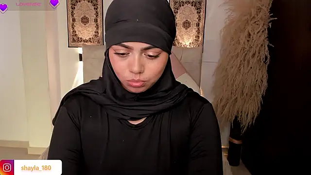 shayla 18 online show from 07/28/26, 08:52