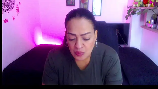 menfismuller2 online show from 11/20/25, 05:12